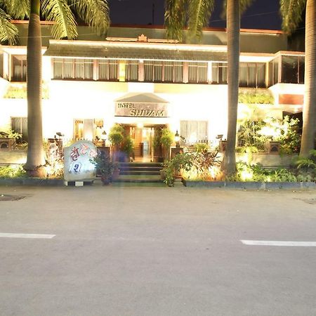 Hotel Shivam Pune Dış mekan fotoğraf