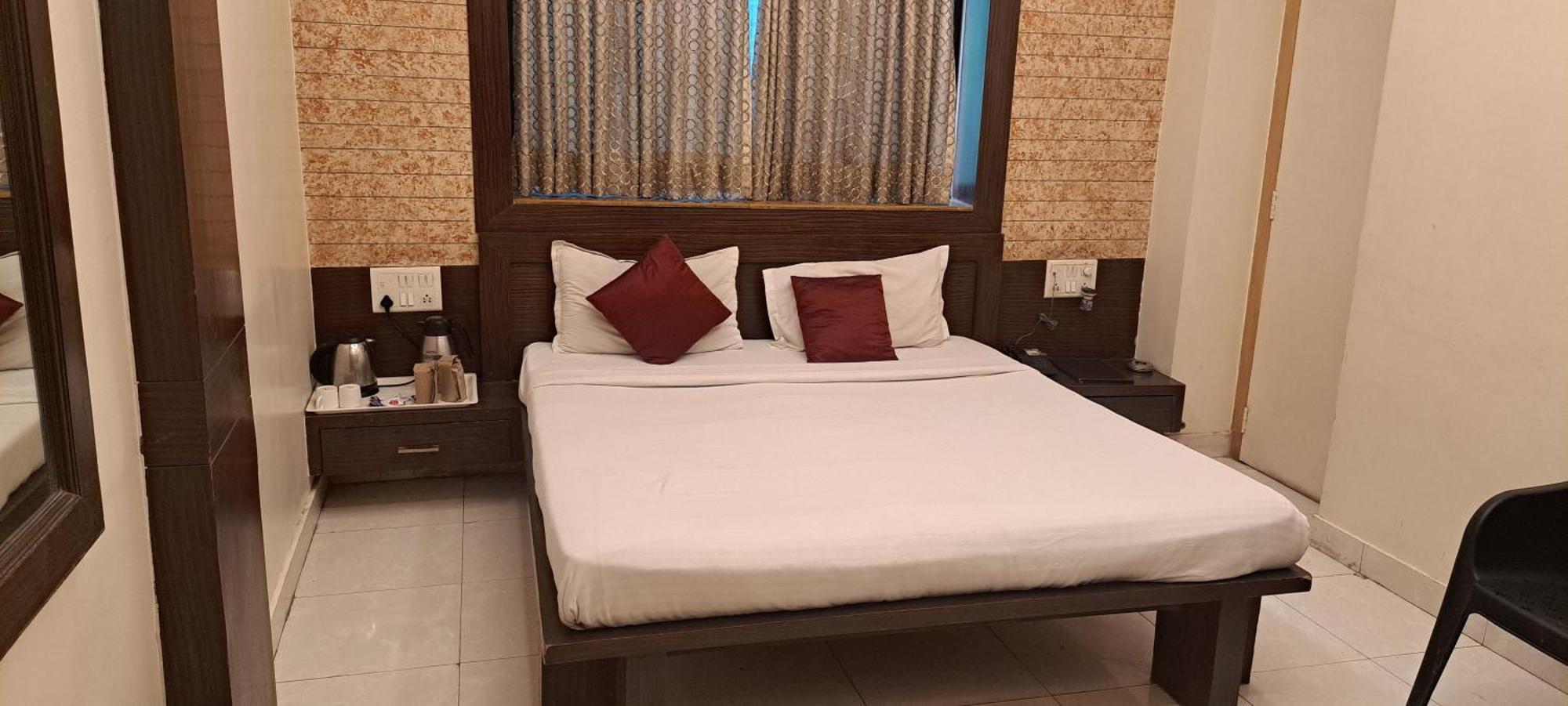 Hotel Shivam Pune Dış mekan fotoğraf