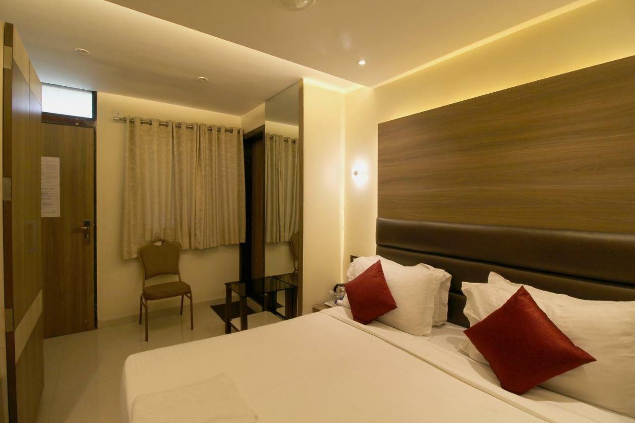 Hotel Shivam Pune Dış mekan fotoğraf