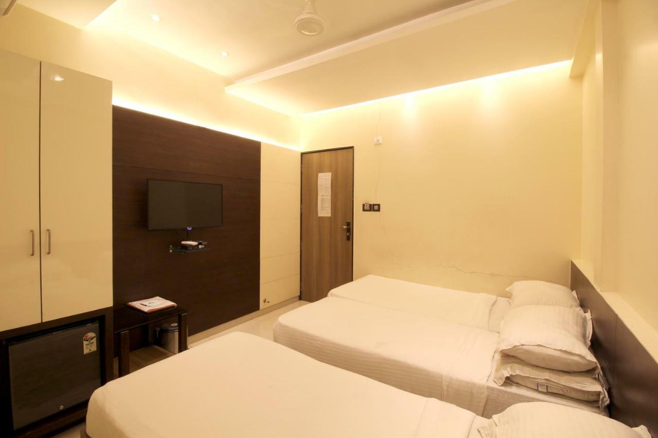 Hotel Shivam Pune Dış mekan fotoğraf